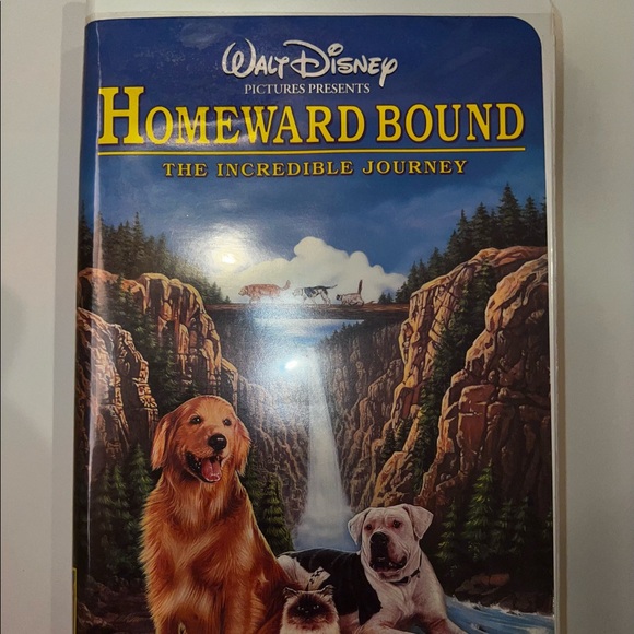 1993 Disney Homeward Bound VHS Tape - Picture 1 of 3